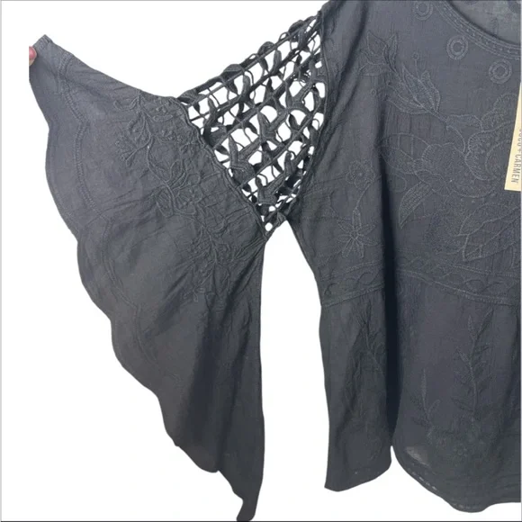 Coco + Carmen Embroidered floral crochet bell Sleeve Top Black Whimsigoth S/M - Picture 2 of 4